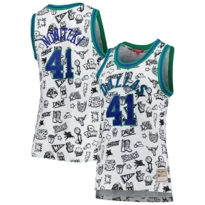 Dirk Nowitzki Dallas Mavericks Women's Haut de gamme 1998 Doodle Swingman Jersey White