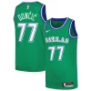 Luka Splendide Dončić Dallas Mavericks Nike Swingman Player Jersey Classic Edition Green