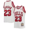 Michael Jordan Chicago Bulls Youth 1997/98 Hardwood Classics Authentic Personalisable Jersey White/Black/Red
